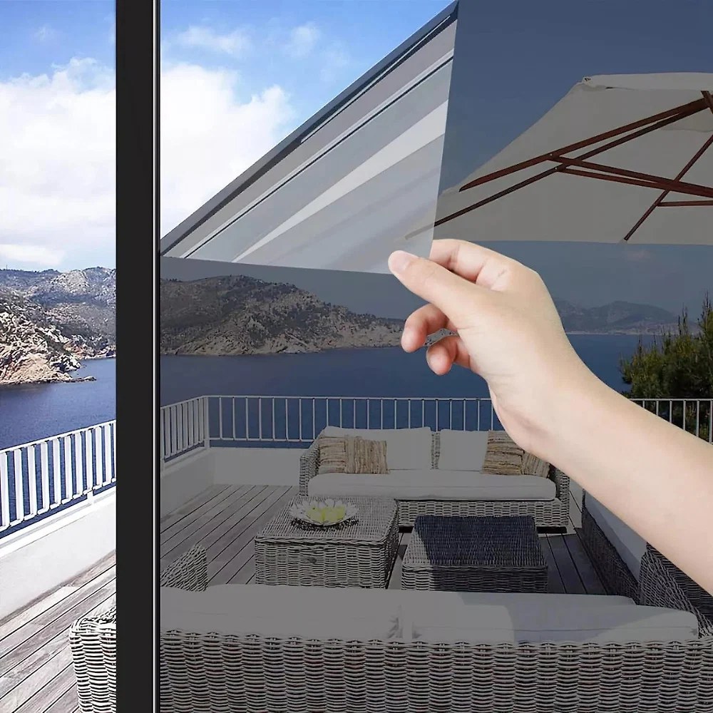 reflective-one-way-privacy-glass-window-in-41191417_9.jpg