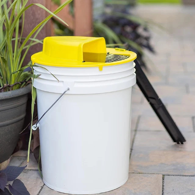 reusable-humane-auto-reset-bucket-cover-mouse-trap-41191594_6.jpg
